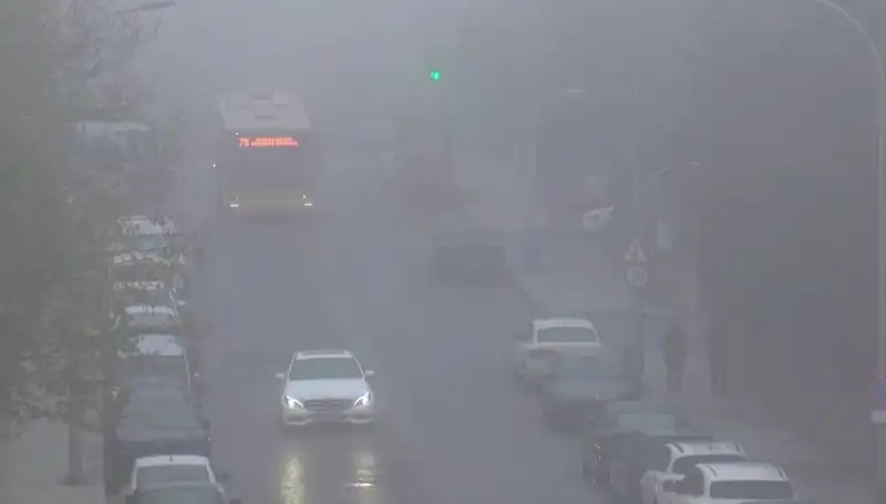 İstanbul'da Sis Alarmı: Gizemli Manzaralar ve Etkileri