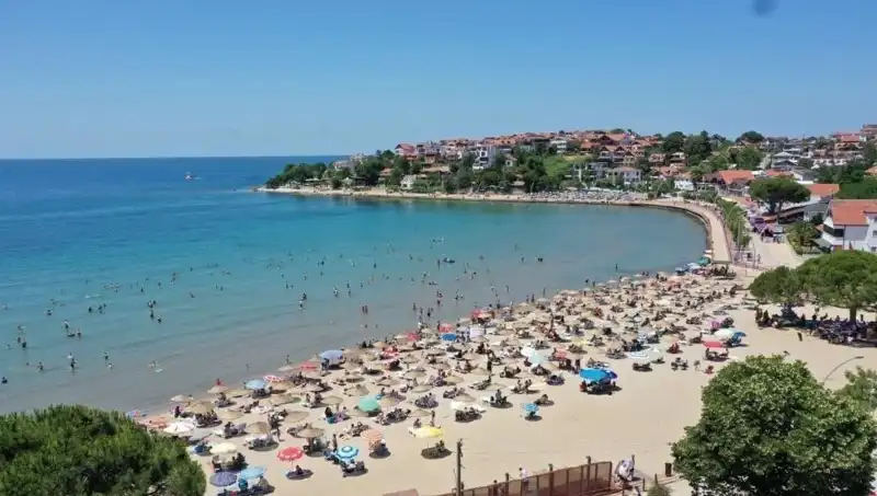 Türkiye'de Denizde Yüzme Yasakları: Sadece 5 Plaj Serbest!