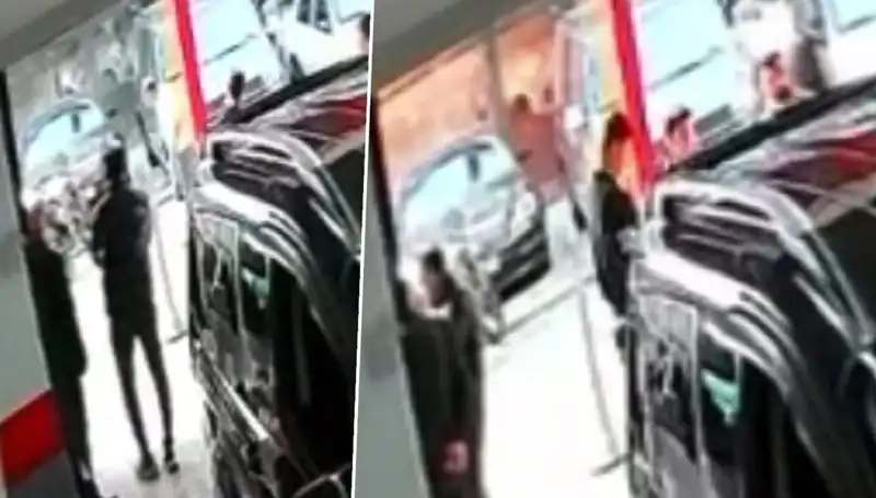 İstanbul’da Galeriye Şok Saldırı: El Yapımı Patlayıcı Panic Yaratıyor