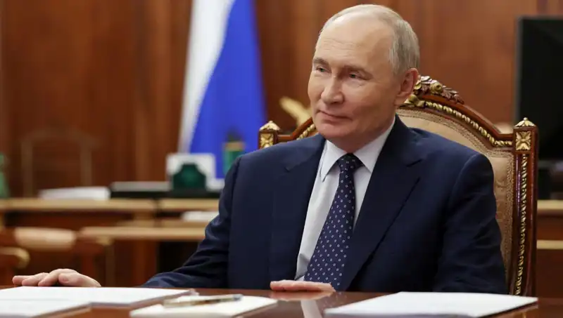 Rusya ve Çin'in Uzayda Ortak Planları: Putin’in İddialı Açıklamaları