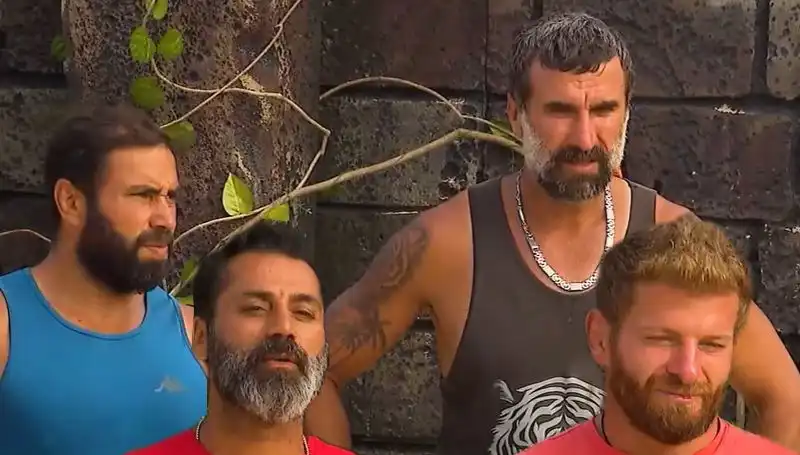 Survivor'da Şok Dolu Gelişme: Birleşme Hayalleri Suya Düştü!