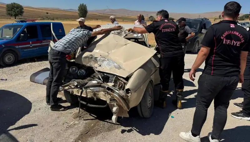 Kahramanmaraş'ta Kamyonet ve Otomobil Çarpıştı: Bir Yaralı