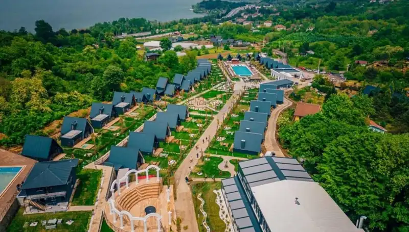 Bungalovlarda Gizli Kamera Kontrolü: Yeni Düzenleme Yurt Dışından Gelen Cihazlarla Başlıyor