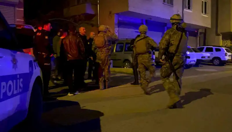 Balkonun Karanlık Yüzü: Tüfekle Ateş Açan Şahıs Olayı